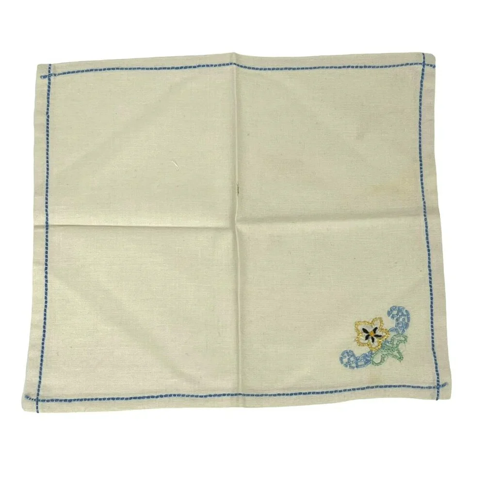 Vintage Linen Cocktail Luncheon Napkins White Embroidered